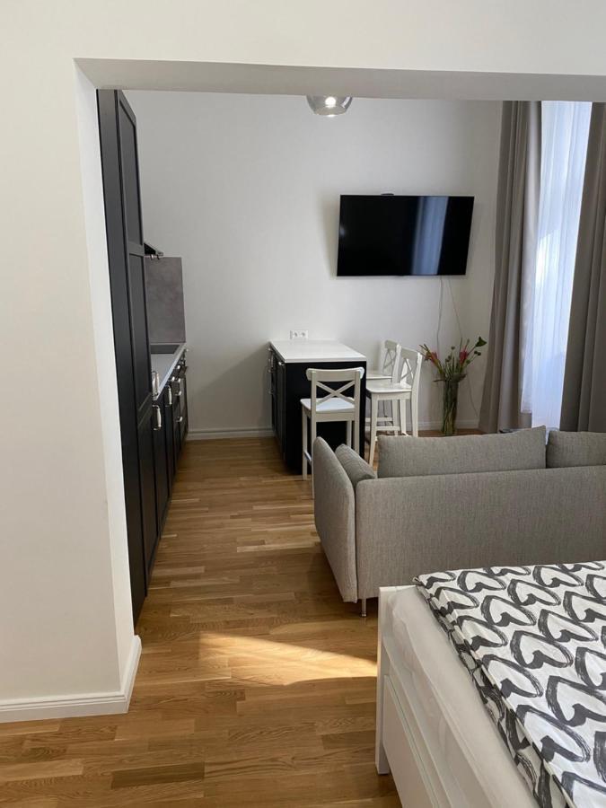 Angelo Roma Apartment Prague Exterior photo